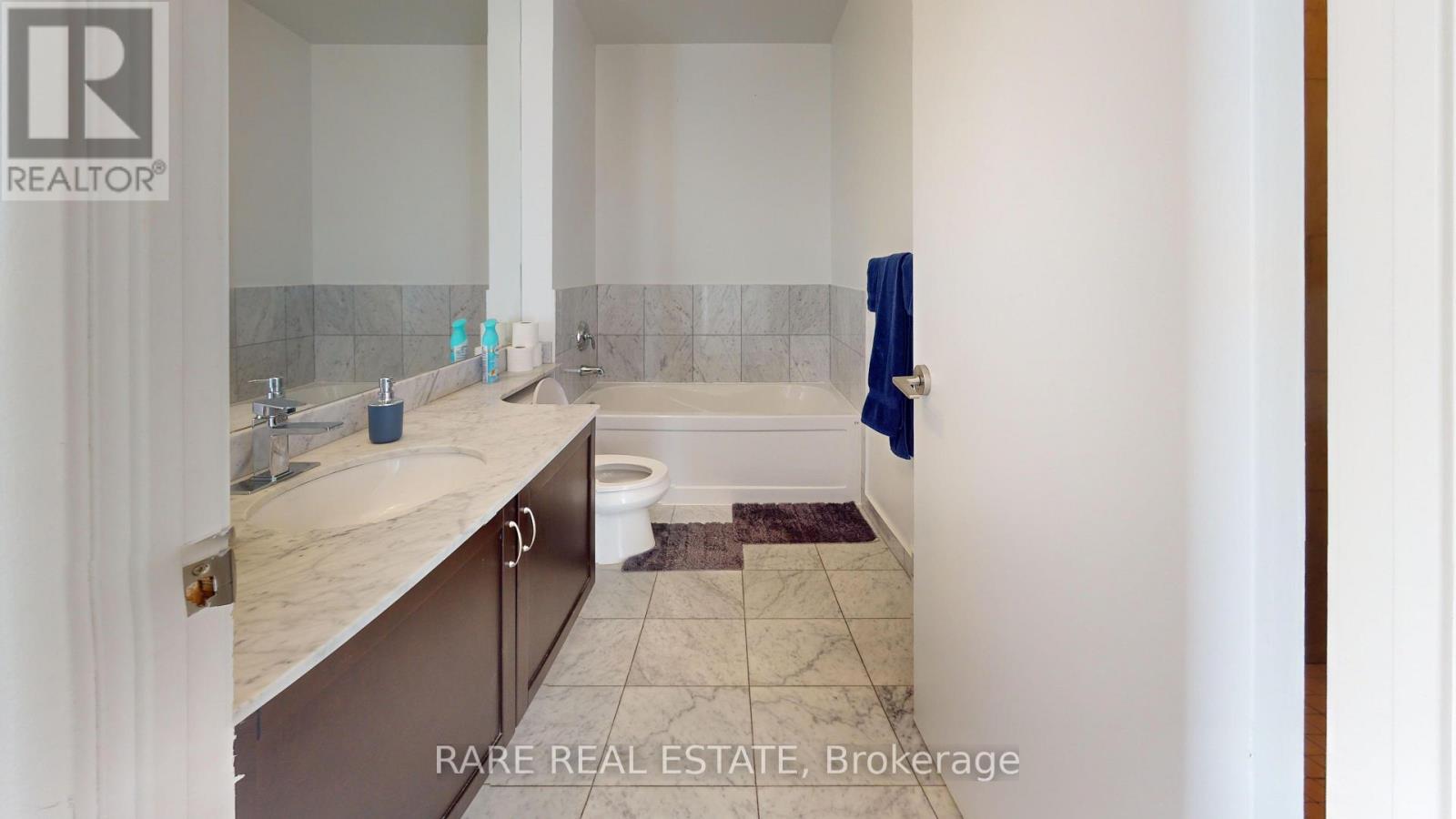 3005 - 215 Fort York Boulevard, Toronto, Ontario  M5V 4A2 - Photo 10 - C13797108