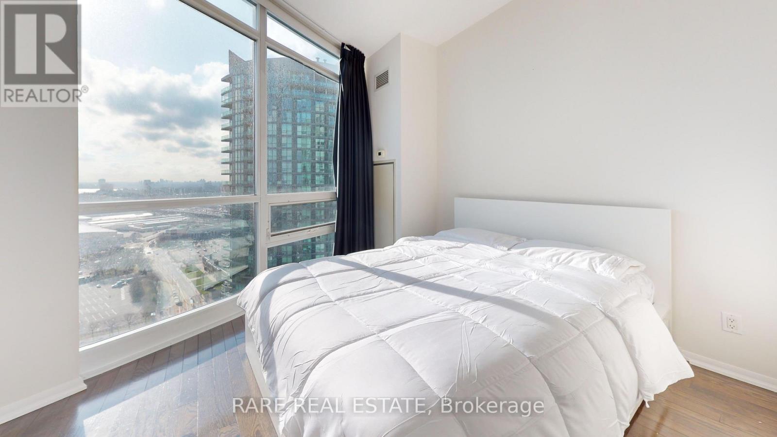 3005 - 215 Fort York Boulevard, Toronto, Ontario  M5V 4A2 - Photo 9 - C13797108