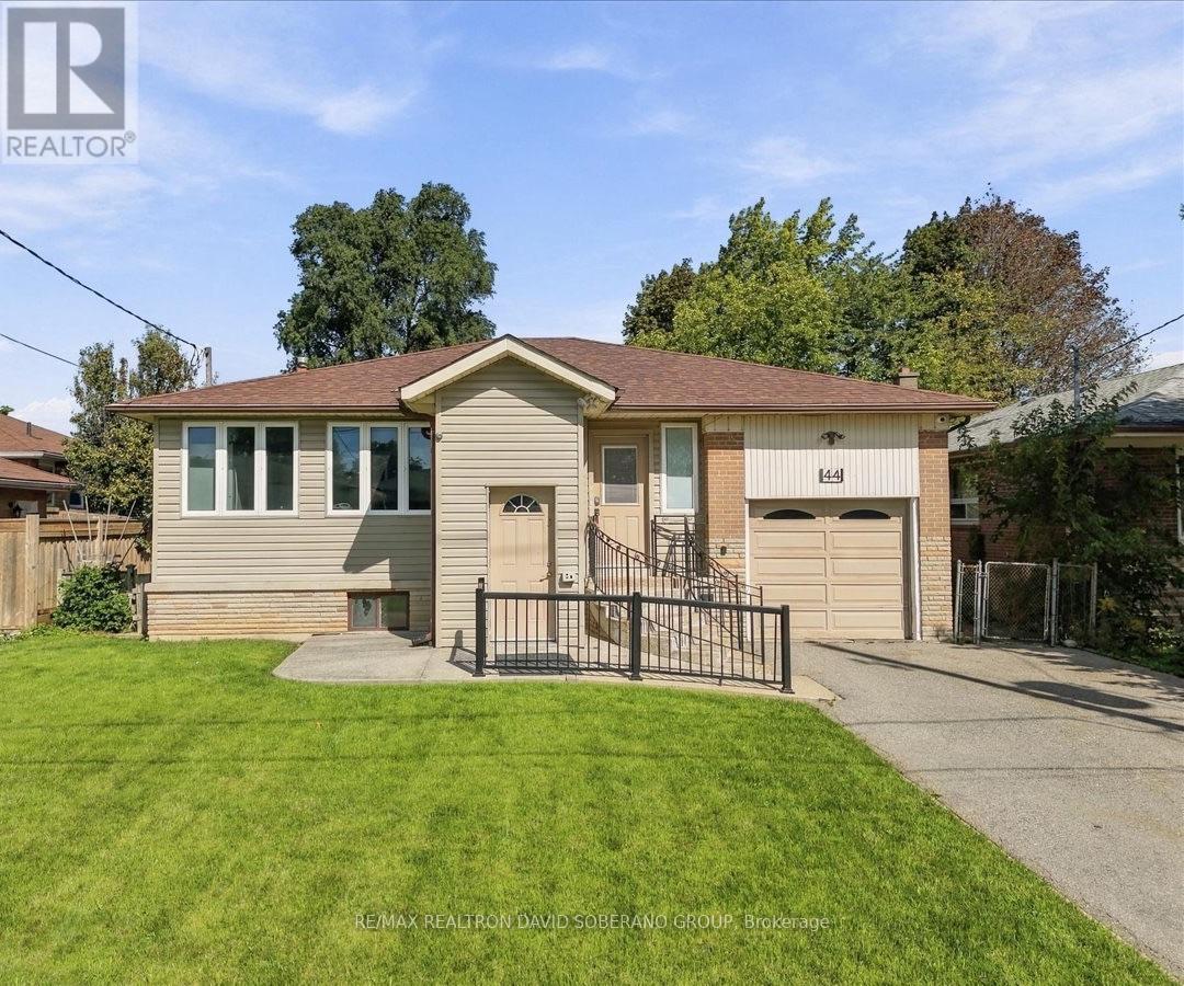 44 KENNARD AVENUE, Toronto, Ontario