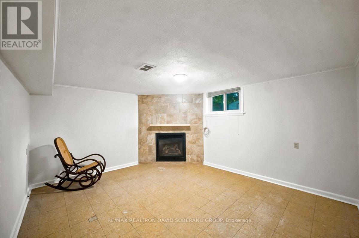 44 Kennard Avenue, Toronto, Ontario  M3H 4M1 - Photo 33 - C13797154