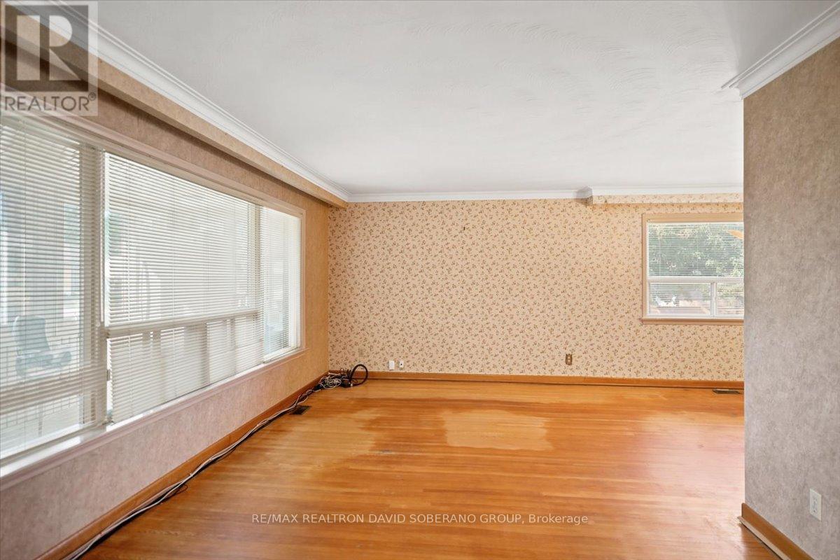 44 Kennard Avenue, Toronto, Ontario  M3H 4M1 - Photo 9 - C13797154