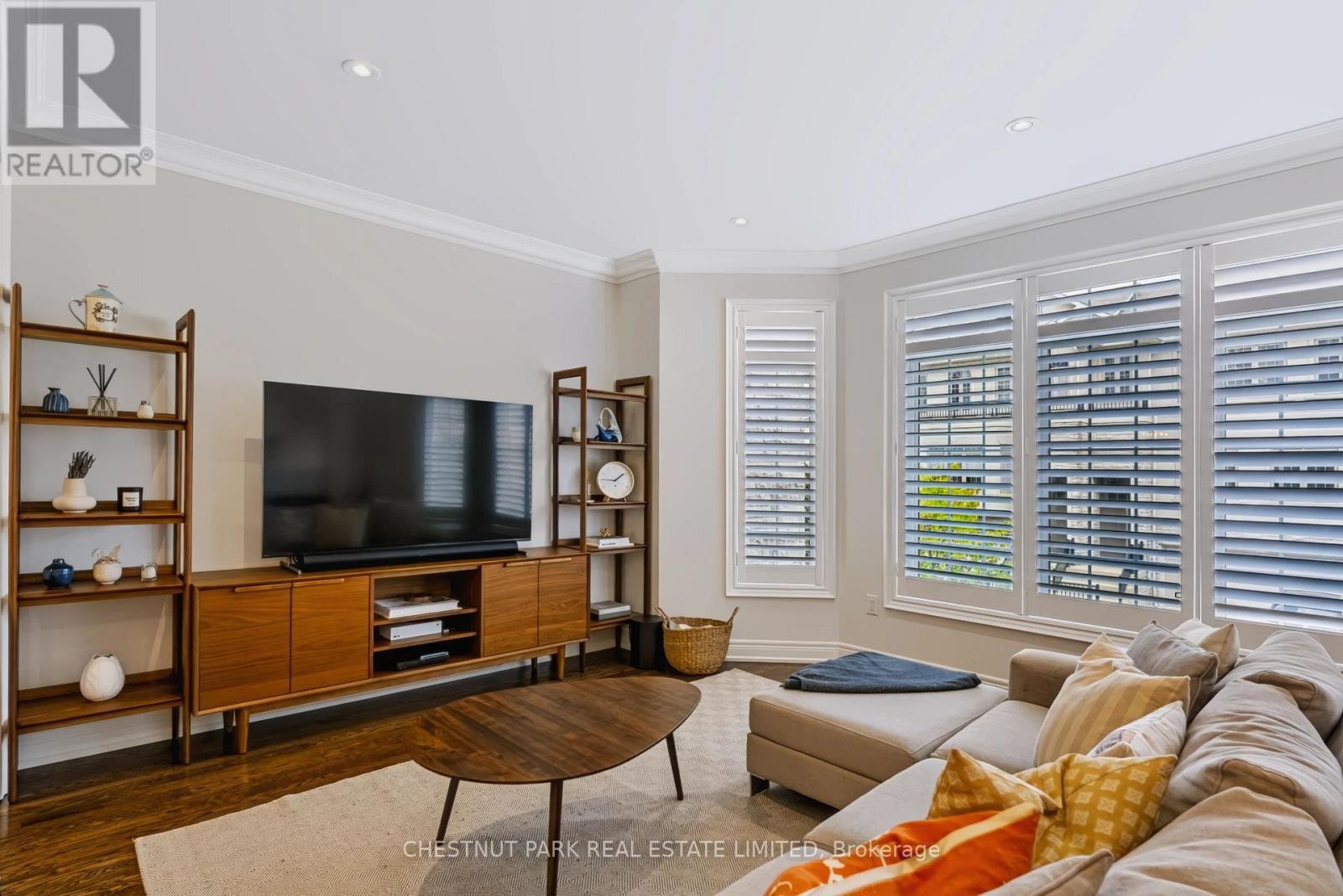 69 Bloorview Place, Toronto, Ontario  M2J 0B2 - Photo 2 - C13797166
