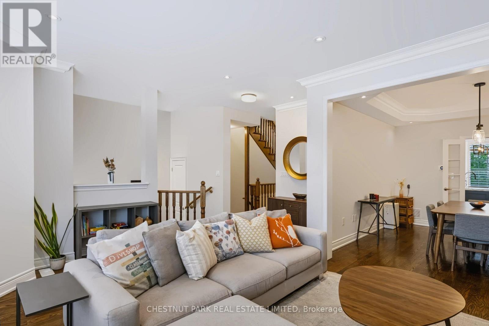 69 Bloorview Place, Toronto, Ontario  M2J 0B2 - Photo 4 - C13797166