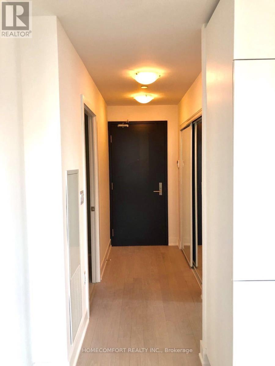 707 - 955 Bay Street, Toronto, Ontario  M2J 4V6 - Photo 2 - C13797168