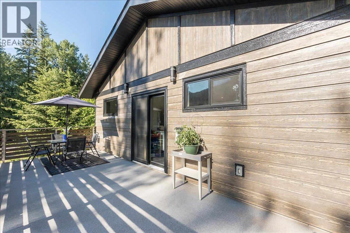 809 Slocan Street, Slocan, British Columbia V0G 2C0 - Photo 40 - 10389528