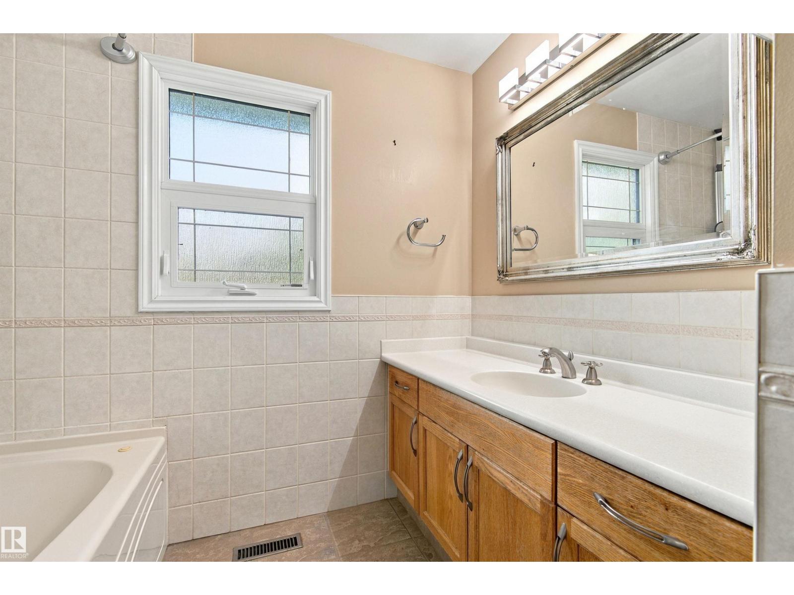 14103 60 Av NW, Edmonton, Alberta  T6H 1J6 - Photo 44 - E4509098