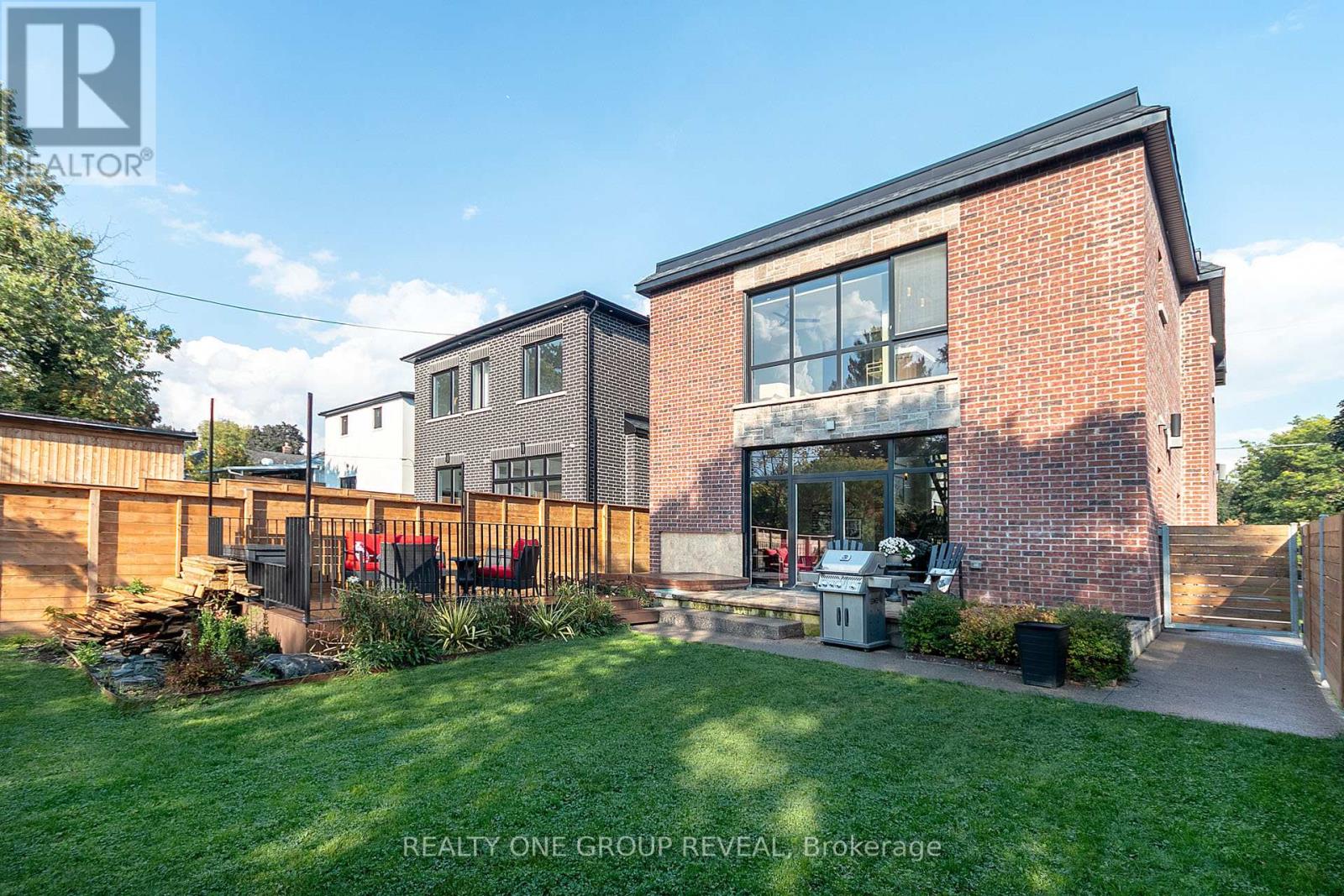 20 Gradwell Drive, Toronto, Ontario  M1M 2M9 - Photo 22 - E13797136