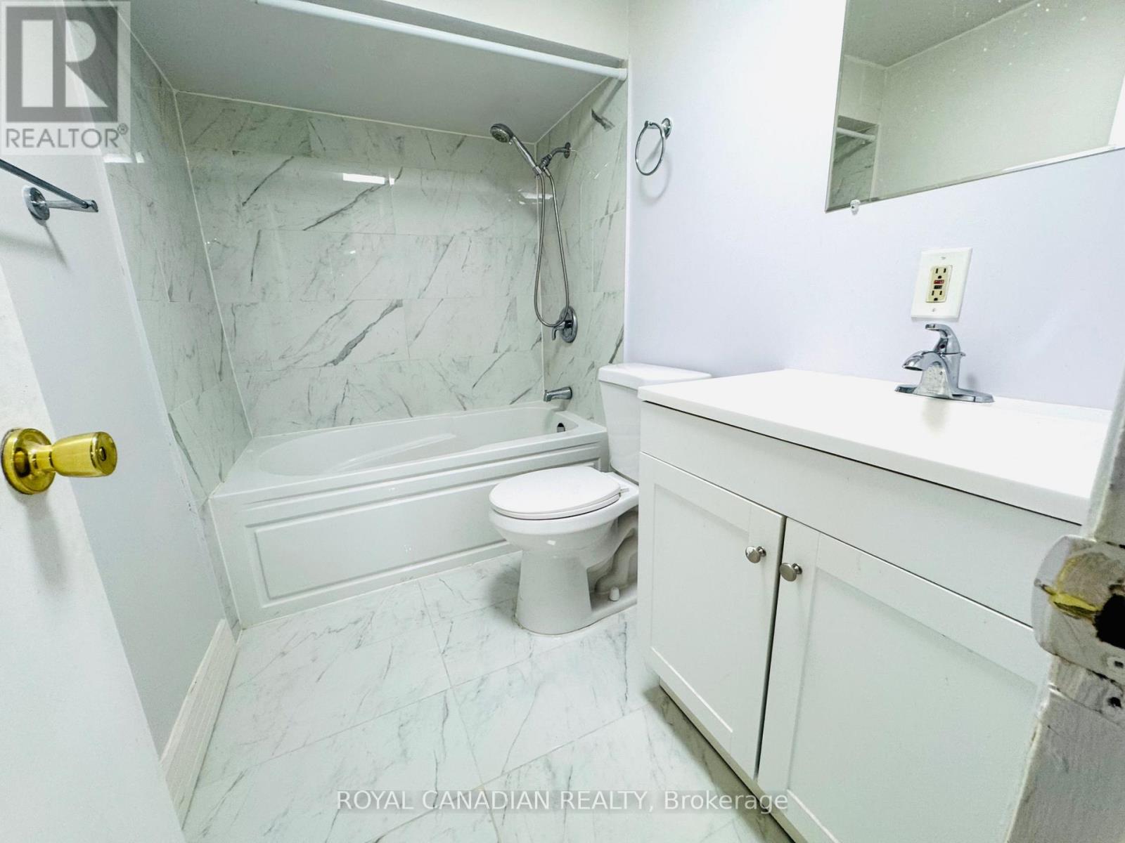 Bsmt - 28 Chapman Drive E, Ajax, Ontario  L1T 3C3 - Photo 9 - E13797256