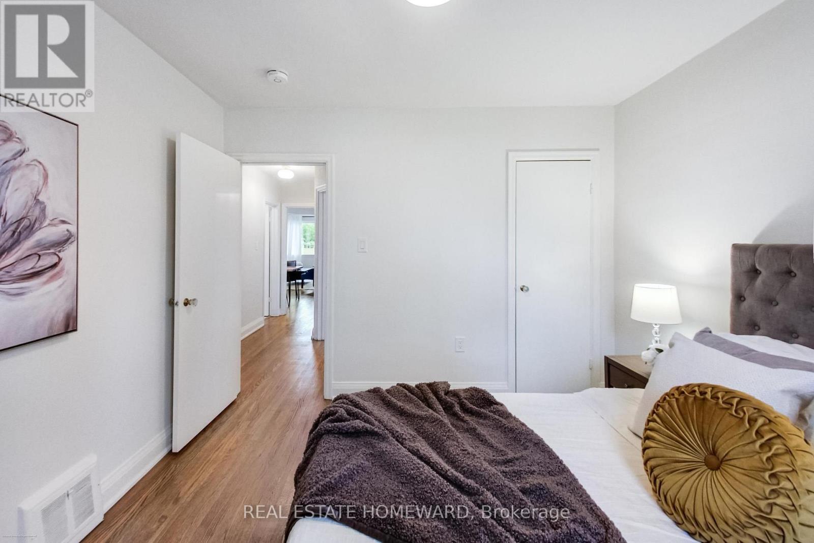 1 Bassett Avenue, Toronto, Ontario  M1L 2A2 - Photo 14 - E13797264