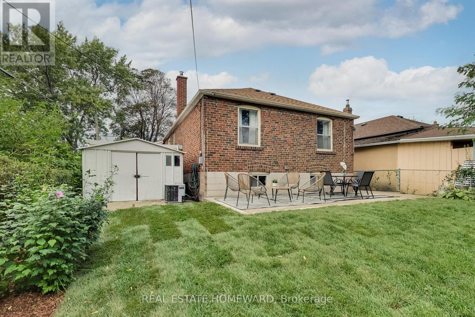 1 Bassett Avenue, Toronto, Ontario  M1L 2A2 - Photo 28 - E13797264