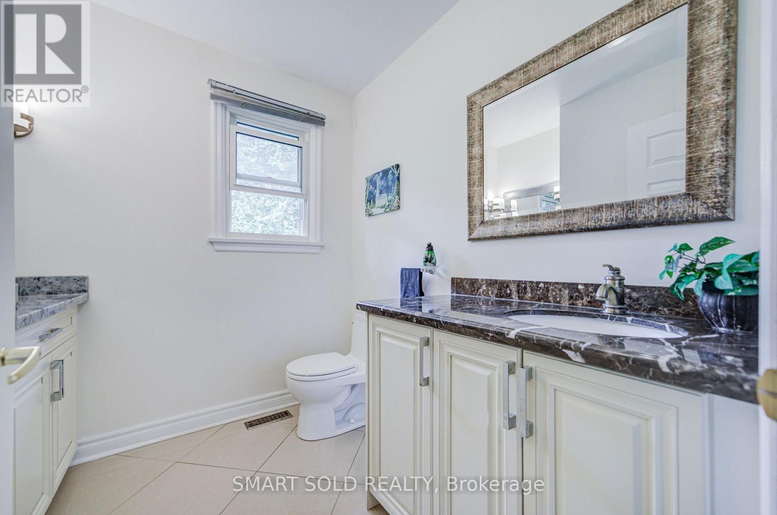 18 Kennedy Lane, Whitchurch-Stouffville, Ontario  L4A 2J5 - Photo 32 - N13797006