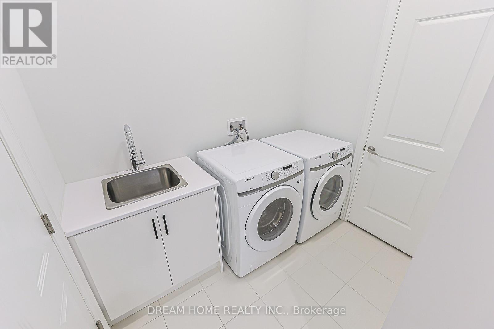 16 Fair Winds Lane, East Gwillimbury, Ontario  L9N 0V5 - Photo 28 - N13797160