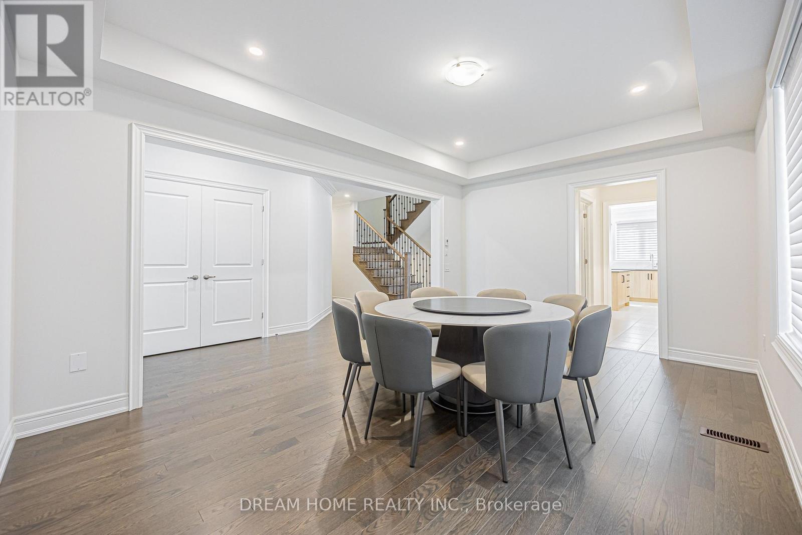 16 Fair Winds Lane, East Gwillimbury, Ontario  L9N 0V5 - Photo 9 - N13797160