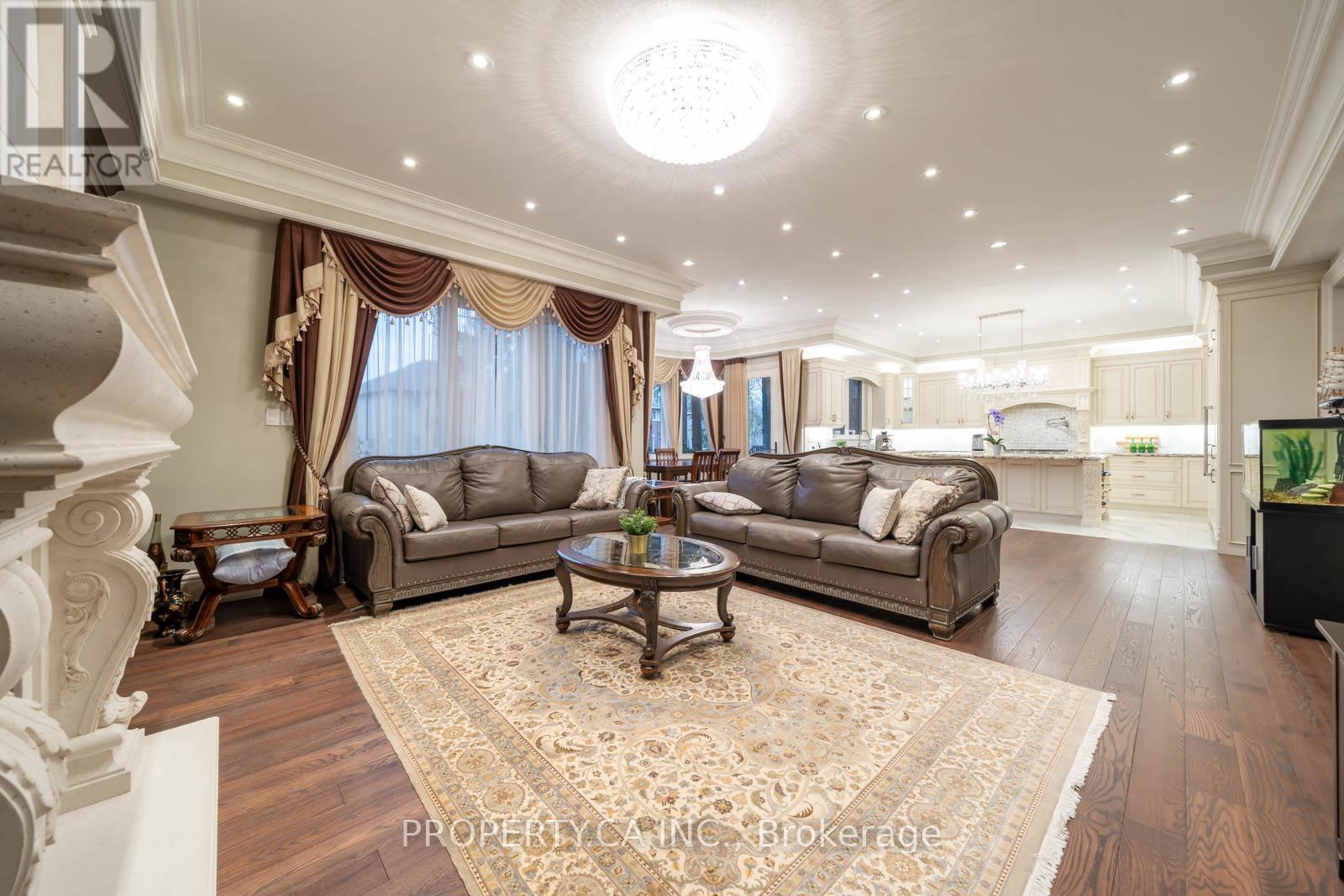 109 Oxford Street, Richmond Hill, Ontario  L4C 4L6 - Photo 20 - N13797322