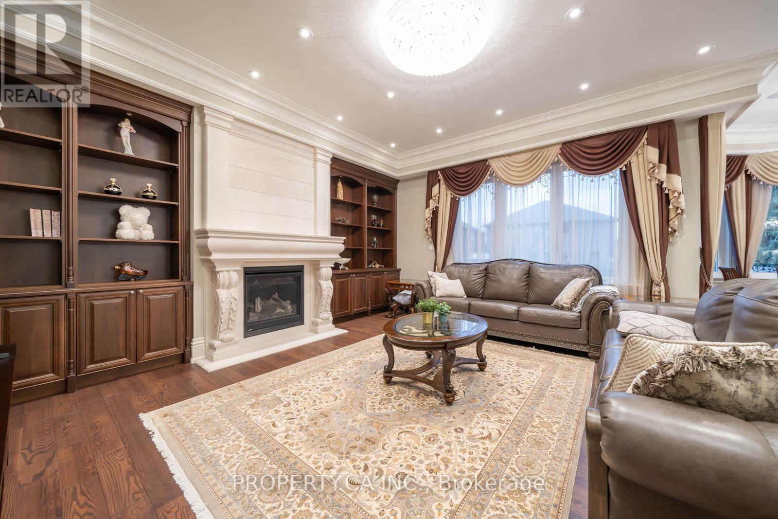 109 Oxford Street, Richmond Hill, Ontario  L4C 4L6 - Photo 21 - N13797322