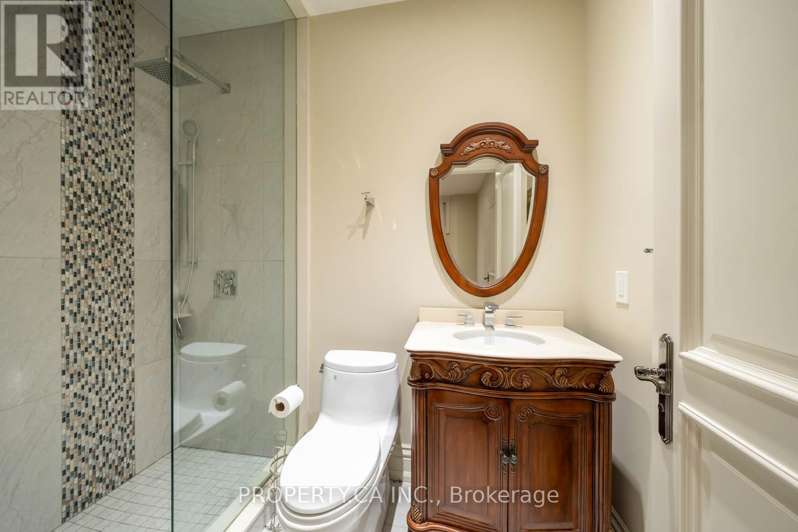 109 Oxford Street, Richmond Hill, Ontario  L4C 4L6 - Photo 43 - N13797322