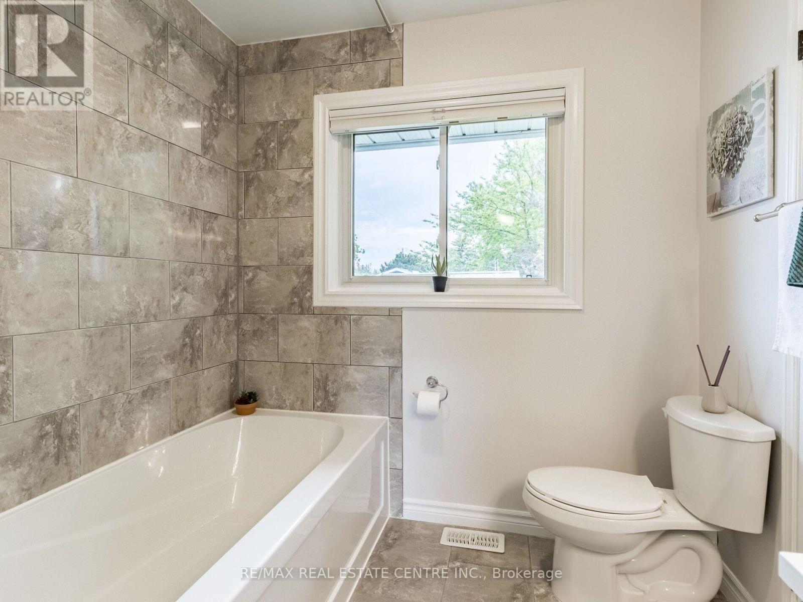 28 Teskey Court, Collingwood, Ontario  L9Y 4R9 - Photo 25 - S13797094