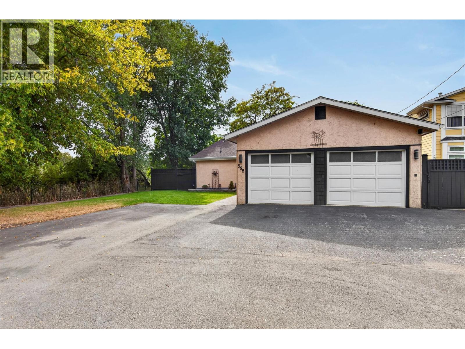 998 Manhattan Drive, Kelowna, British Columbia  V1Y 1H5 - Photo 34 - 10401048