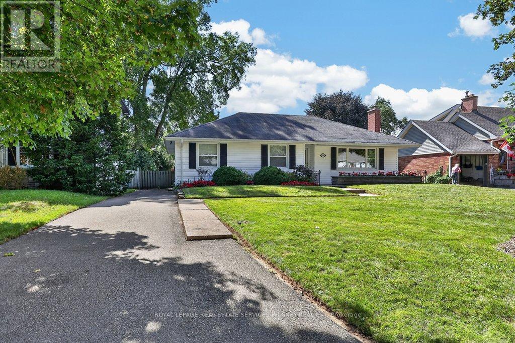 948 LONG DRIVE, Burlington, Ontario