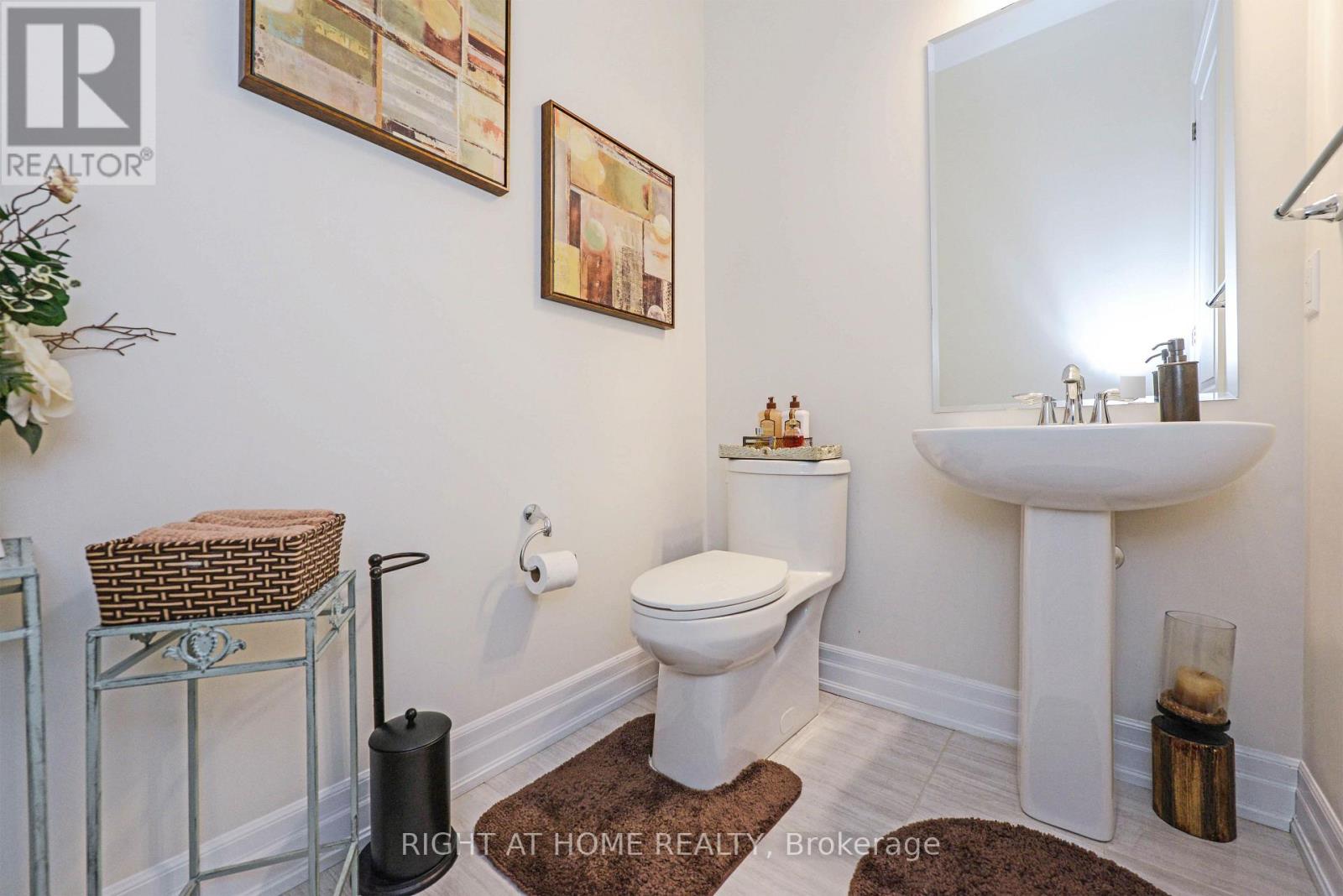 3286 Charles Biggar Drive, Oakville, Ontario  L6M 1N3 - Photo 13 - W13796898