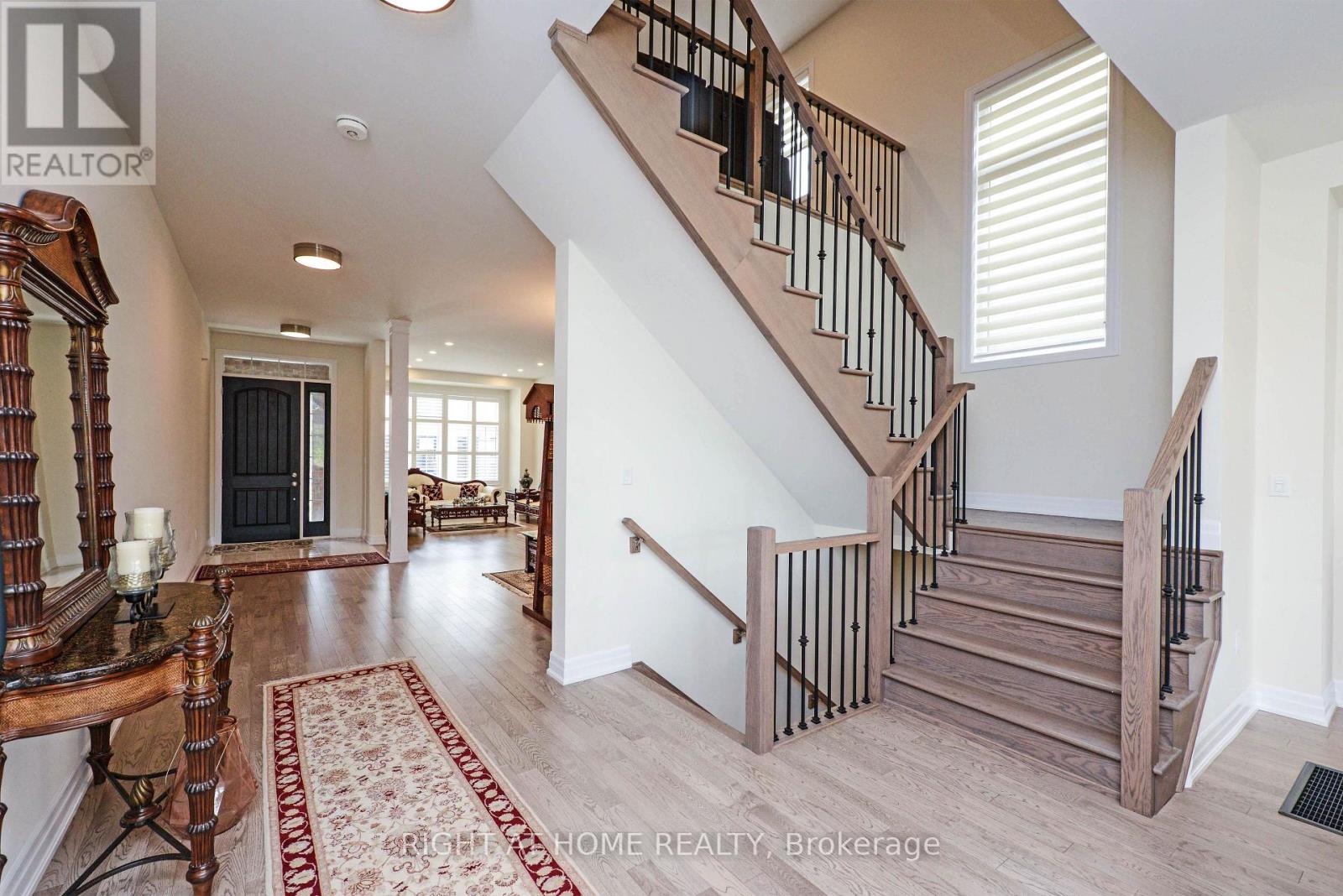 3286 Charles Biggar Drive, Oakville, Ontario  L6M 1N3 - Photo 14 - W13796898