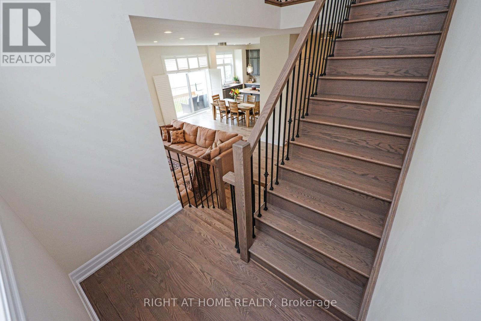 3286 Charles Biggar Drive, Oakville, Ontario  L6M 1N3 - Photo 15 - W13796898