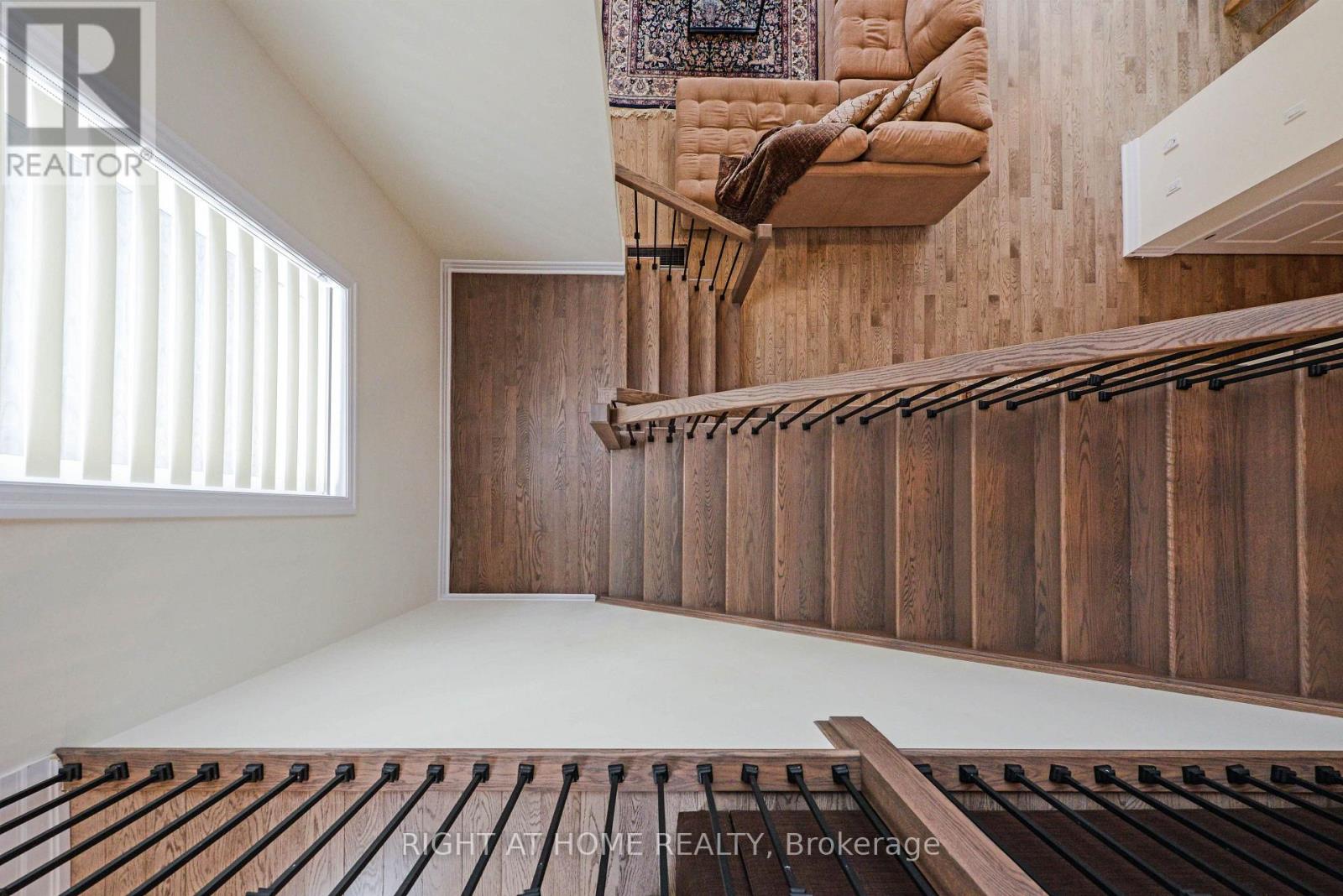 3286 Charles Biggar Drive, Oakville, Ontario  L6M 1N3 - Photo 16 - W13796898
