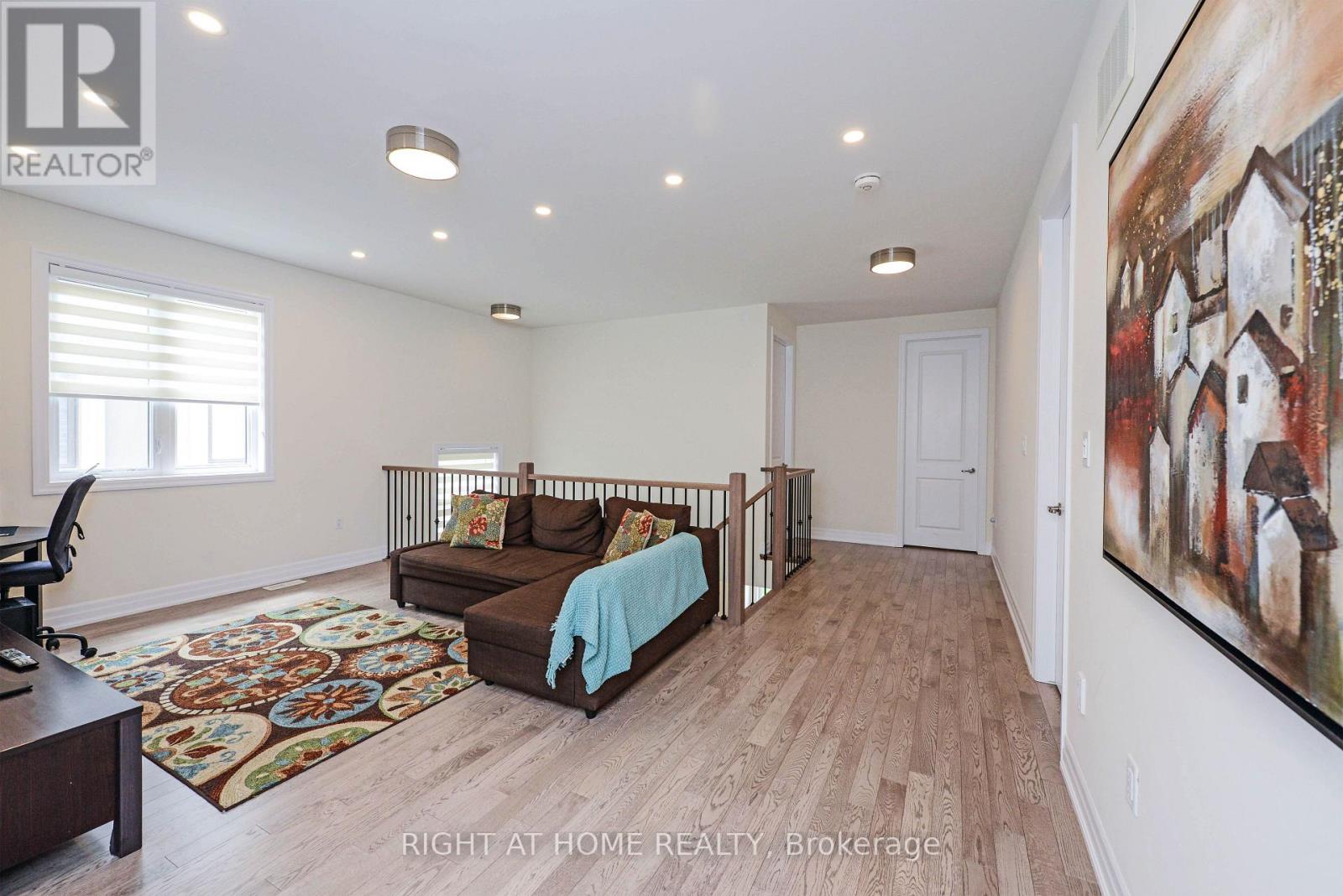 3286 Charles Biggar Drive, Oakville, Ontario  L6M 1N3 - Photo 17 - W13796898