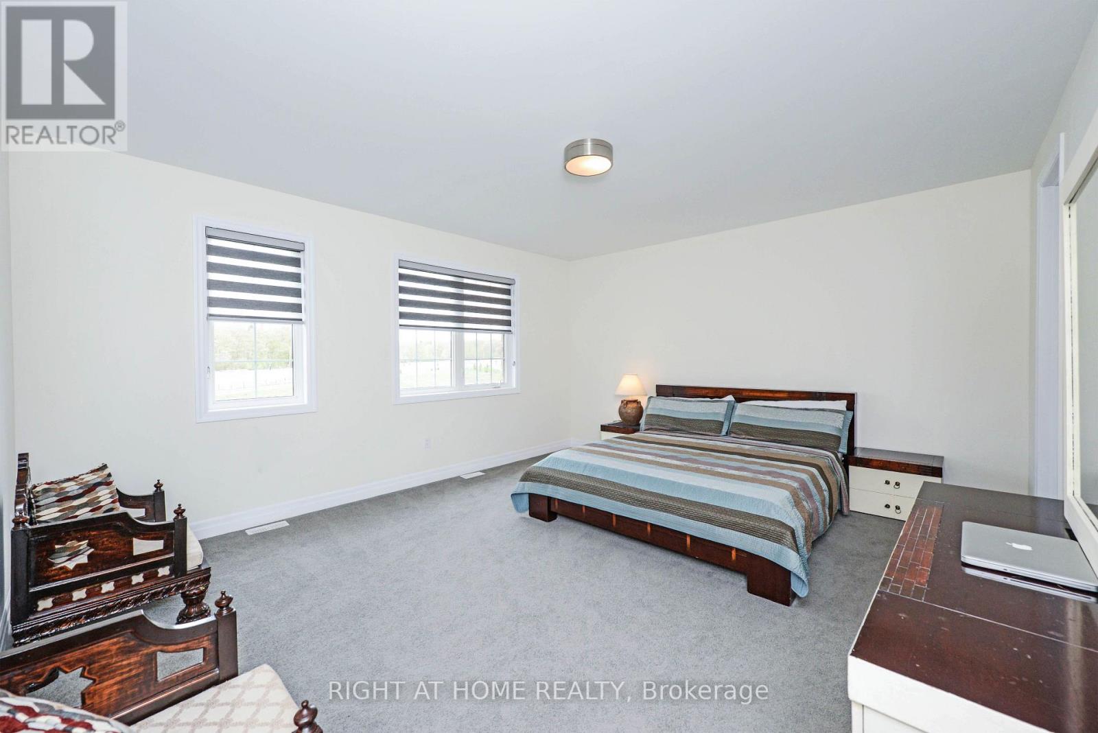 3286 Charles Biggar Drive, Oakville, Ontario  L6M 1N3 - Photo 18 - W13796898