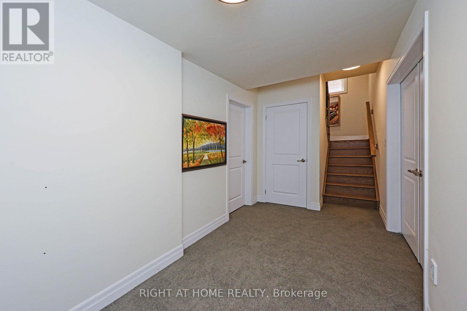3286 Charles Biggar Drive, Oakville, Ontario  L6M 1N3 - Photo 25 - W13796898