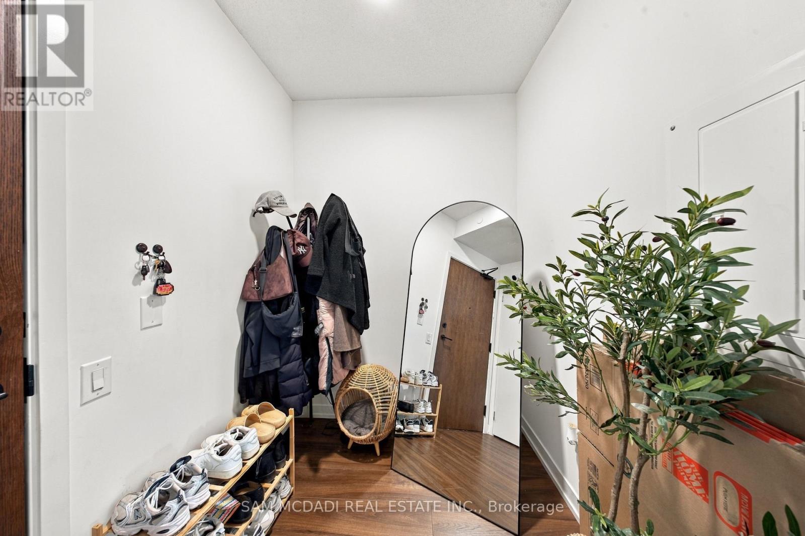3702 - 4065 Confederation Parkway, Mississauga, Ontario  L5B 0L4 - Photo 6 - W13797000