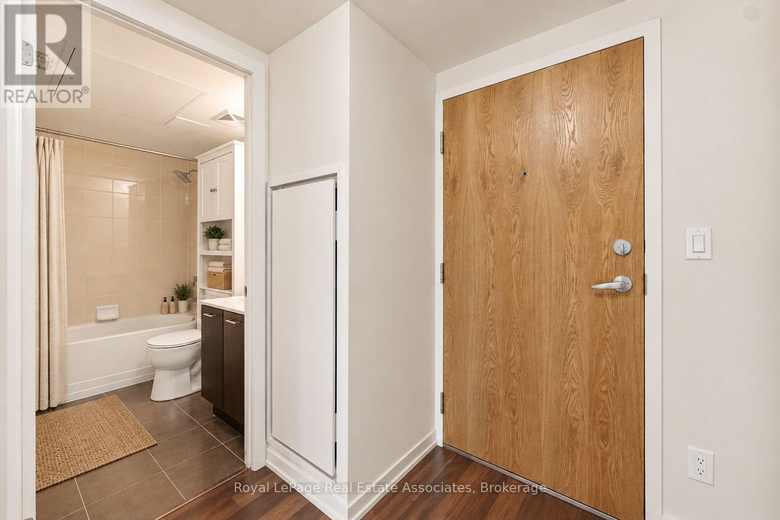 416 - 20 Joe Shuster Way, Toronto, Ontario  M6K 0A3 - Photo 26 - W13797036