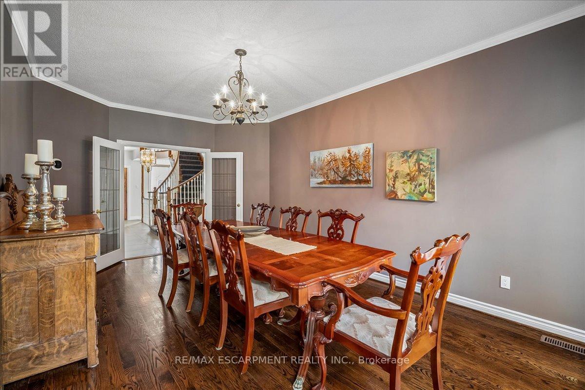2203 Winding Woods Drive, Oakville, Ontario  L6H 5T9 - Photo 26 - W13797086