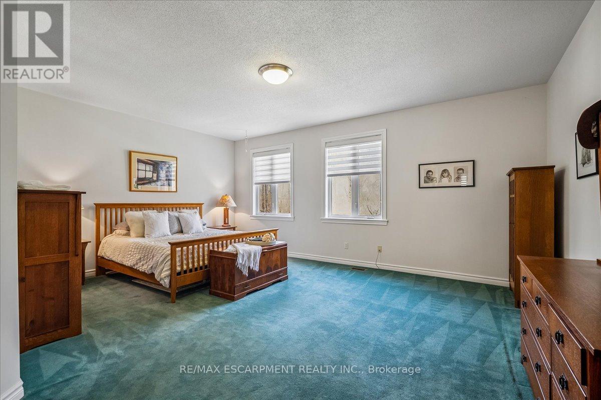 2203 Winding Woods Drive, Oakville, Ontario  L6H 5T9 - Photo 35 - W13797086