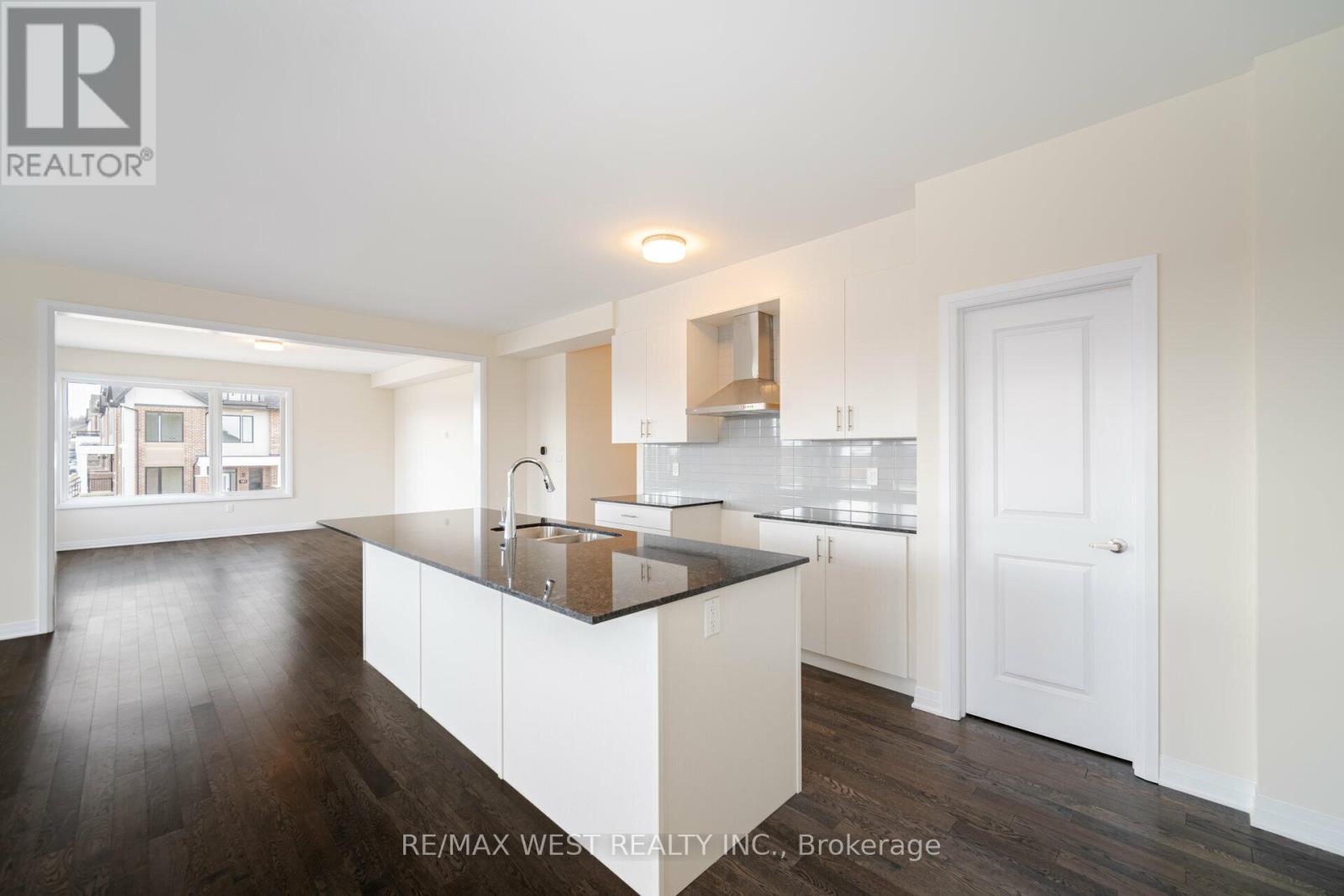 120 Settlers Road E, Oakville, Ontario  L6H 7C8 - Photo 14 - W13797128