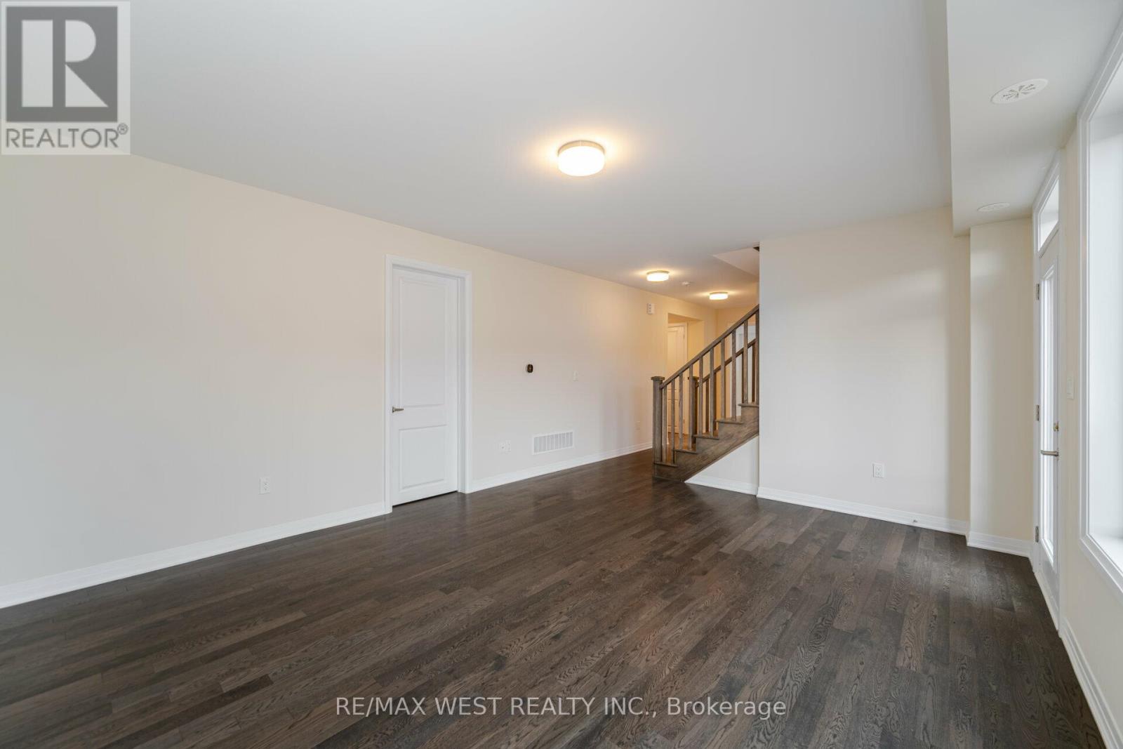 120 Settlers Road E, Oakville, Ontario  L6H 7C8 - Photo 33 - W13797128
