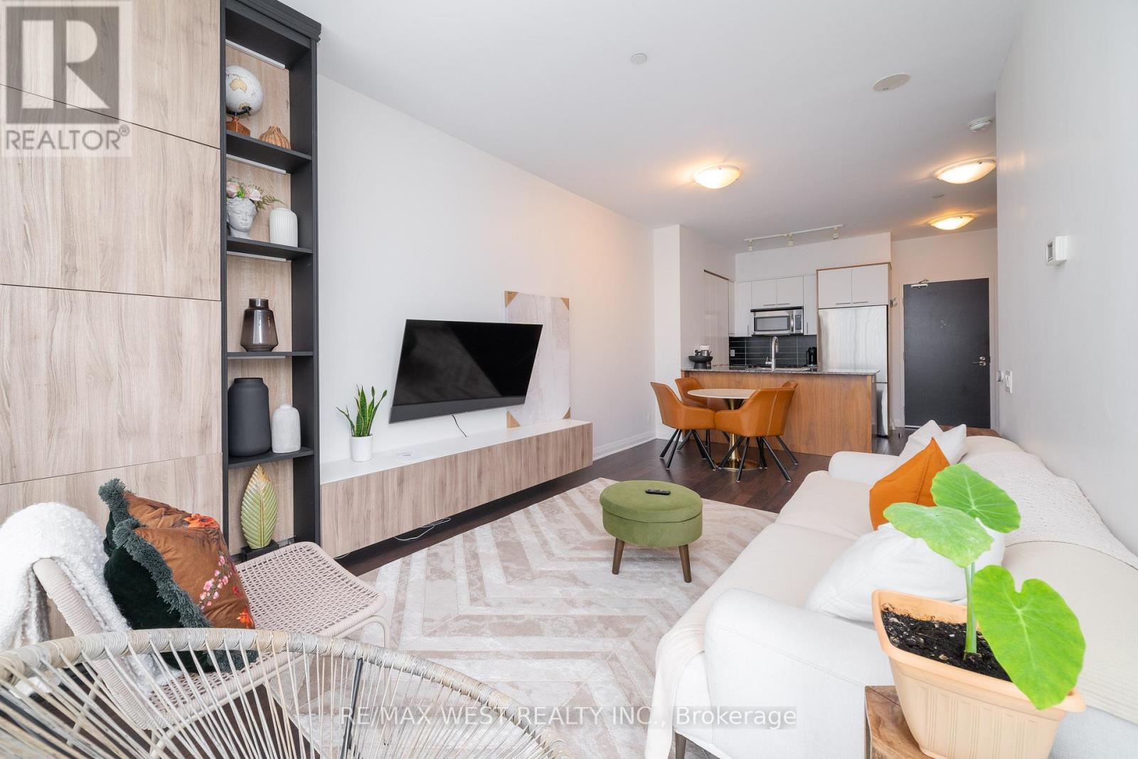 2108 - 1 Valhalla Inn Road, Toronto, Ontario  M9B 1S9 - Photo 17 - W13797142