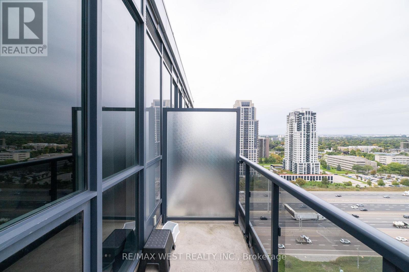 2108 - 1 Valhalla Inn Road, Toronto, Ontario  M9B 1S9 - Photo 26 - W13797142