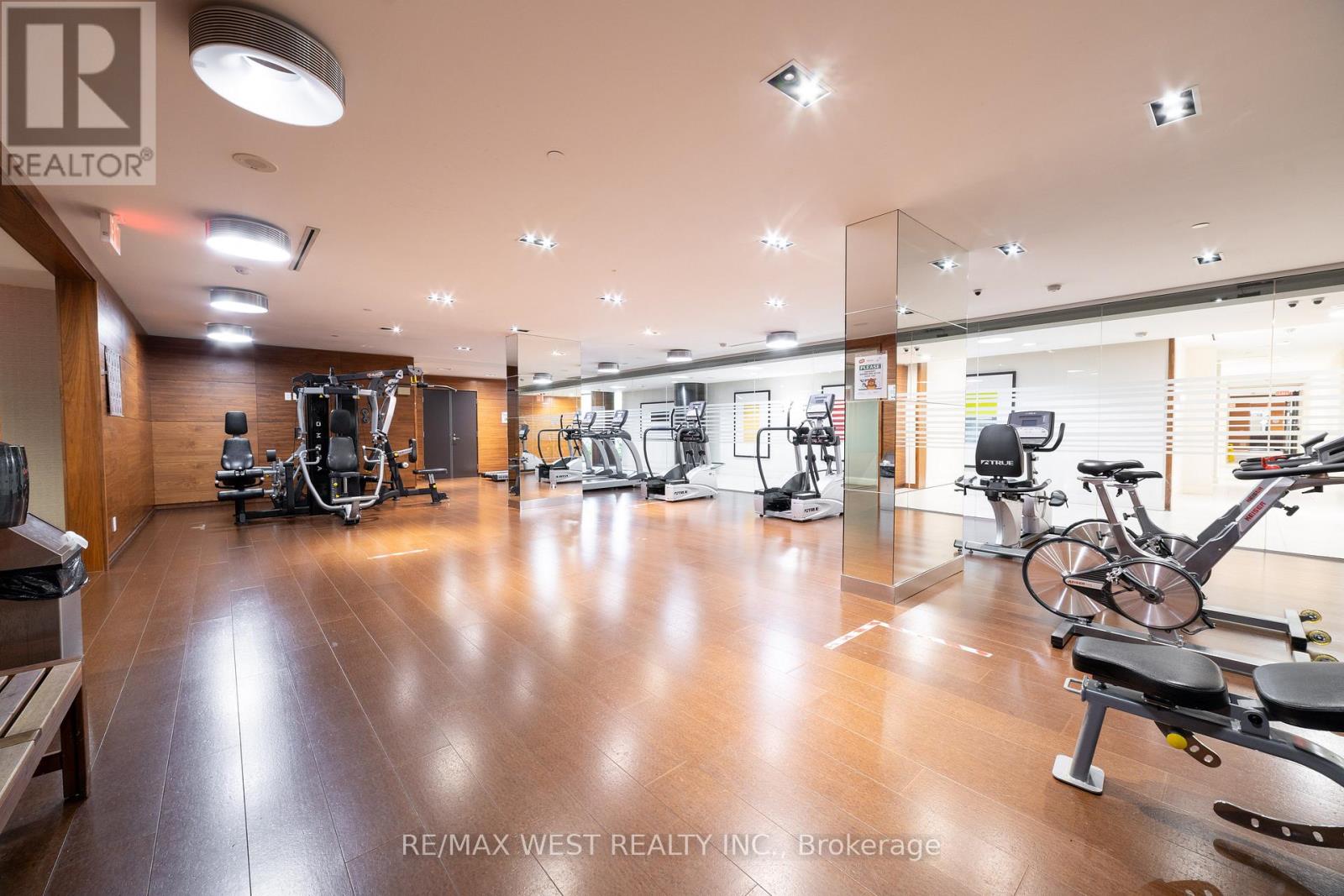 2108 - 1 Valhalla Inn Road, Toronto, Ontario  M9B 1S9 - Photo 36 - W13797142
