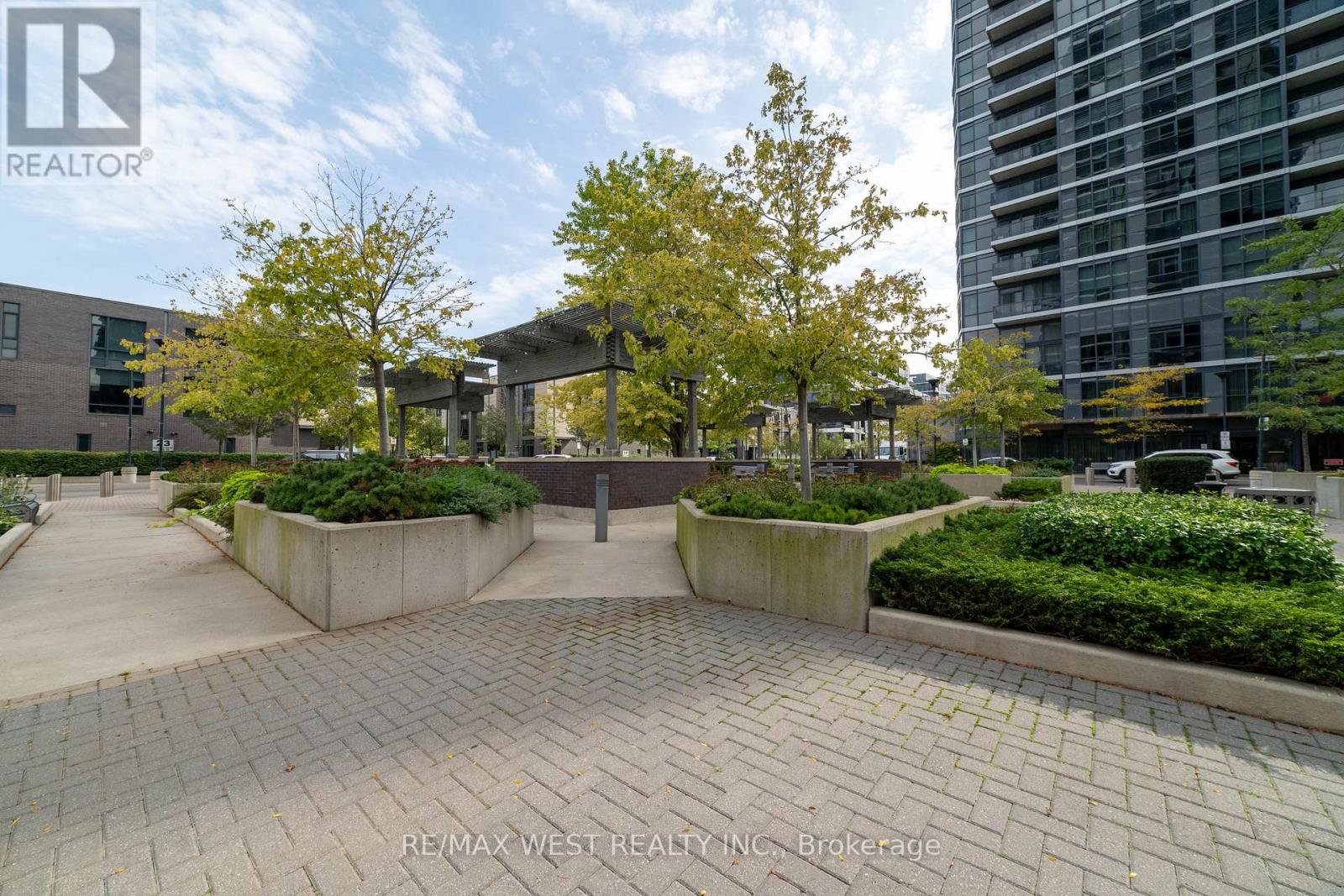 2108 - 1 Valhalla Inn Road, Toronto, Ontario  M9B 1S9 - Photo 38 - W13797142