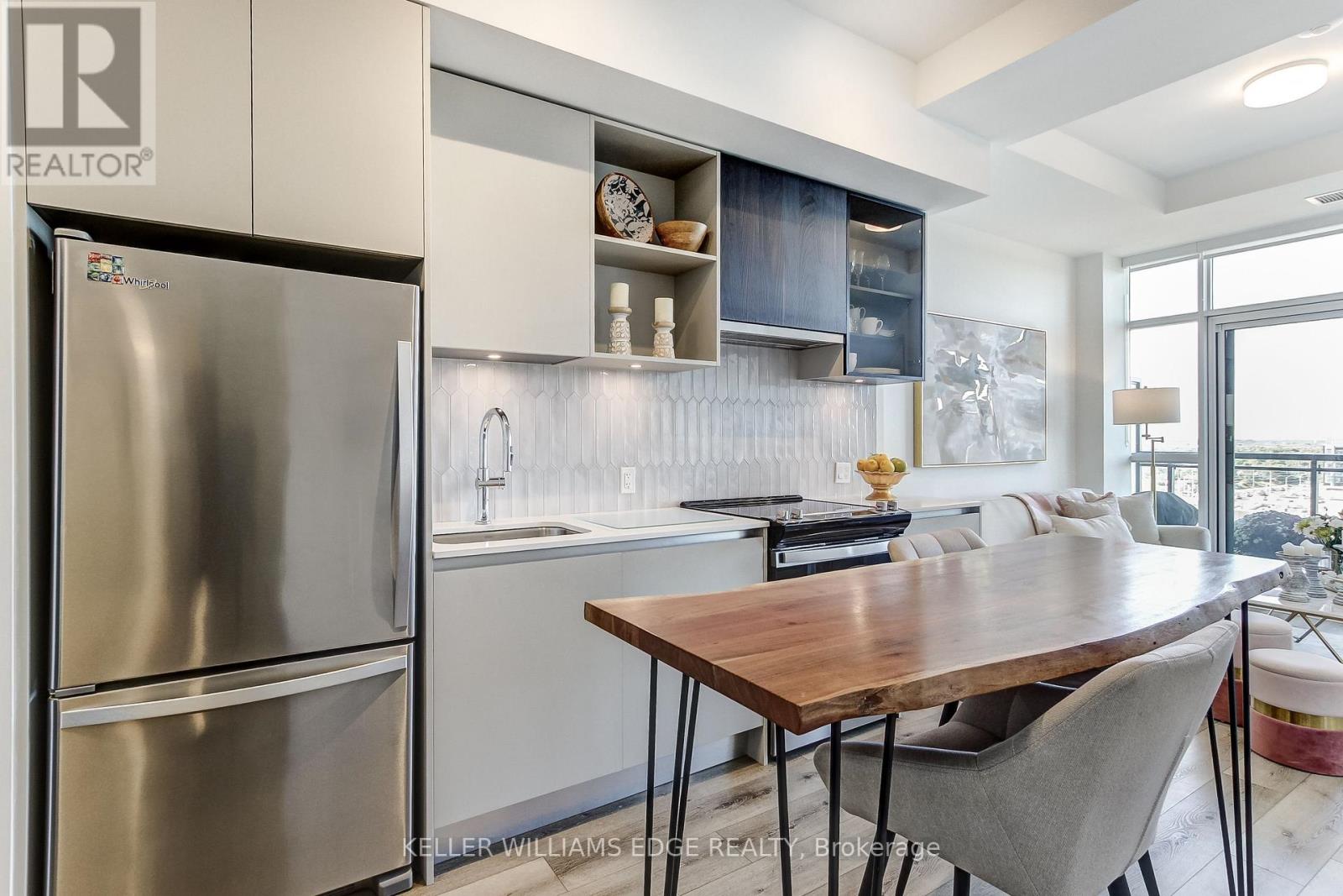 Ph03 - 405 Dundas Street W, Oakville, Ontario  L6M 5P9 - Photo 15 - W13797240
