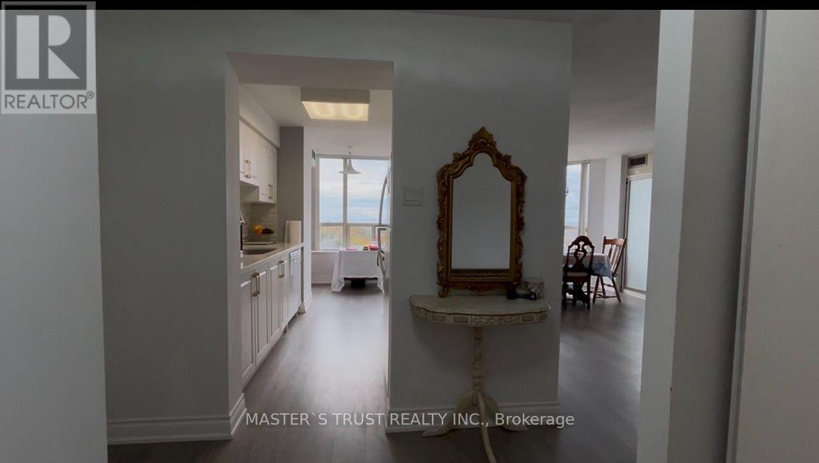 1203 - 400 Webb Drive, Mississauga, Ontario  L5B 3Z7 - Photo 11 - W13797298