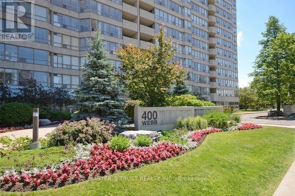 1203 - 400 Webb Drive, Mississauga, Ontario  L5B 3Z7 - Photo 2 - W13797298