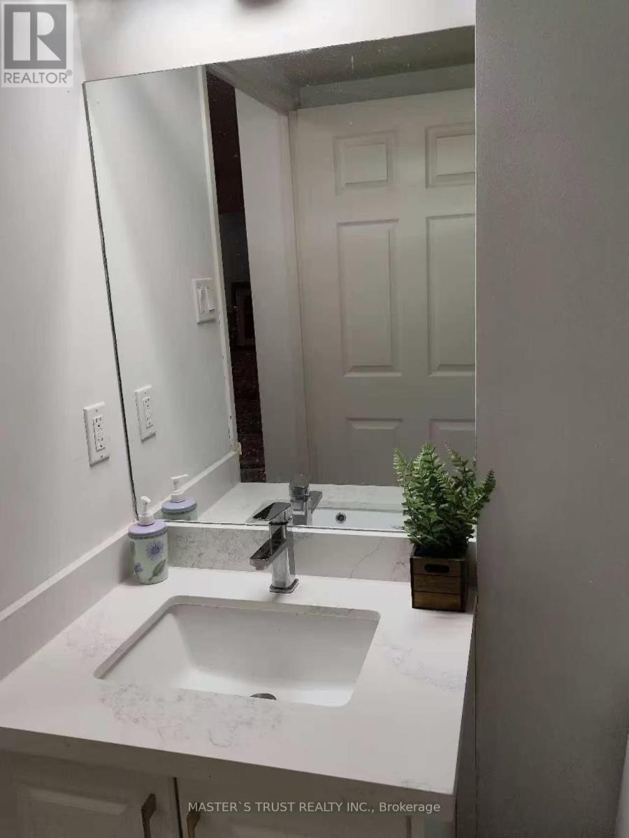 1203 - 400 Webb Drive, Mississauga, Ontario  L5B 3Z7 - Photo 21 - W13797298