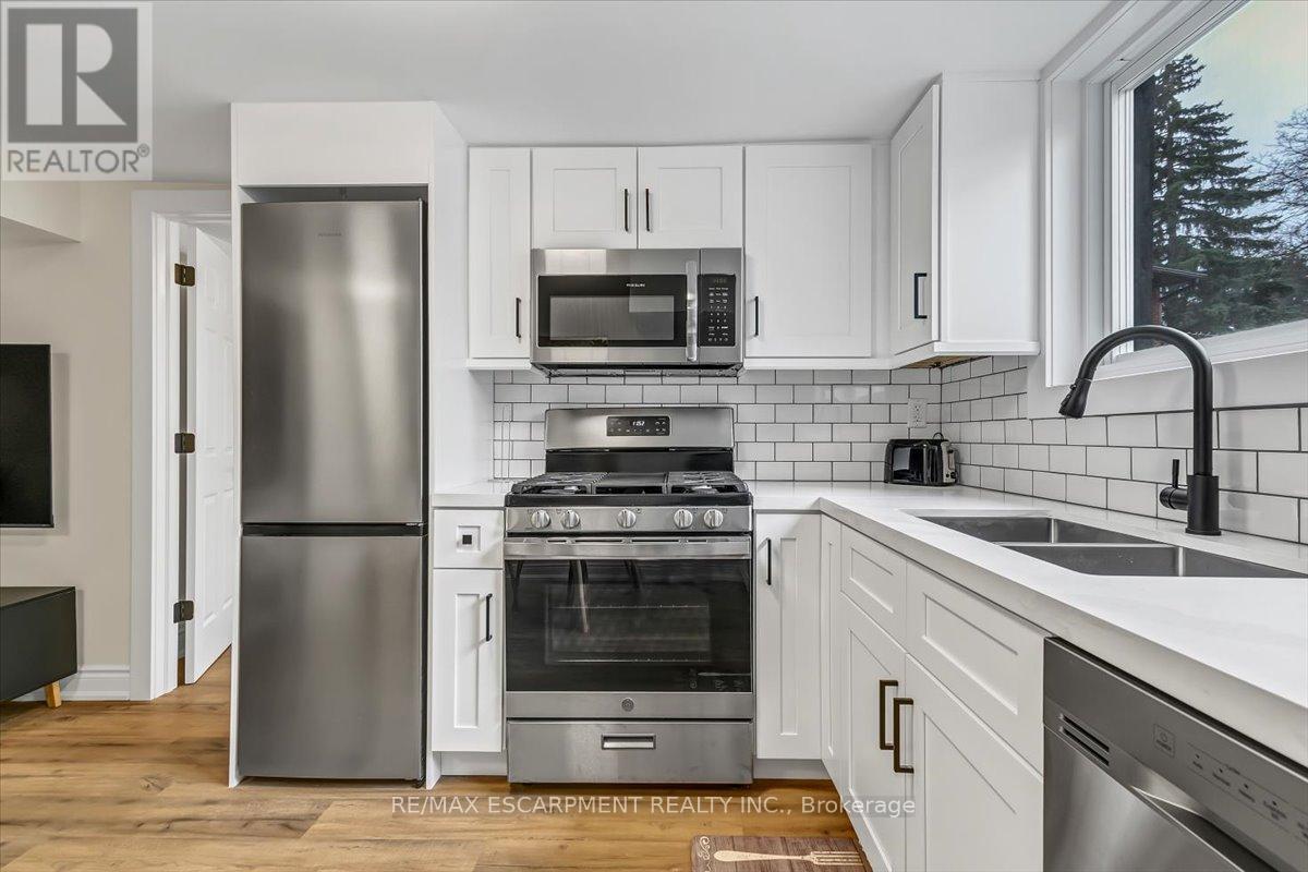 Lower - 58 Columbia Drive, Hamilton, Ontario  L9C 3Y2 - Photo 13 - X13796922