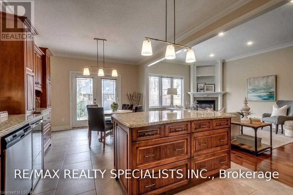 404 South Carriage Way, London North, Ontario  N6G 0B2 - Photo 15 - X13796976