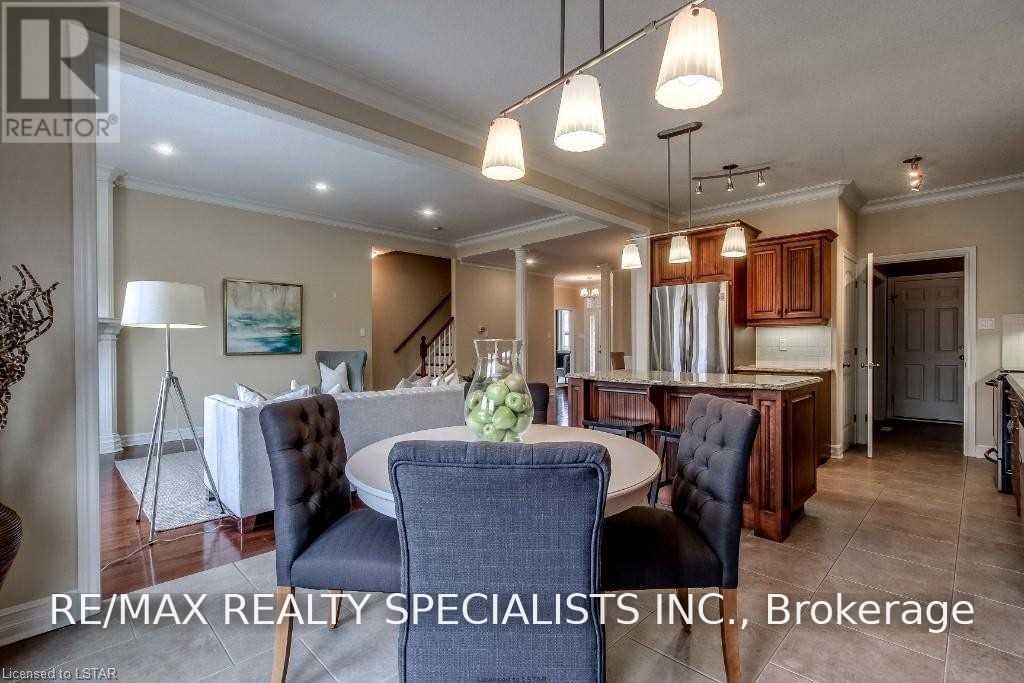 404 South Carriage Way, London North, Ontario  N6G 0B2 - Photo 18 - X13796976