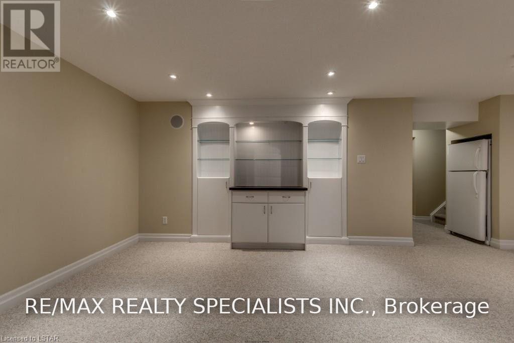 404 South Carriage Way, London North, Ontario  N6G 0B2 - Photo 29 - X13796976