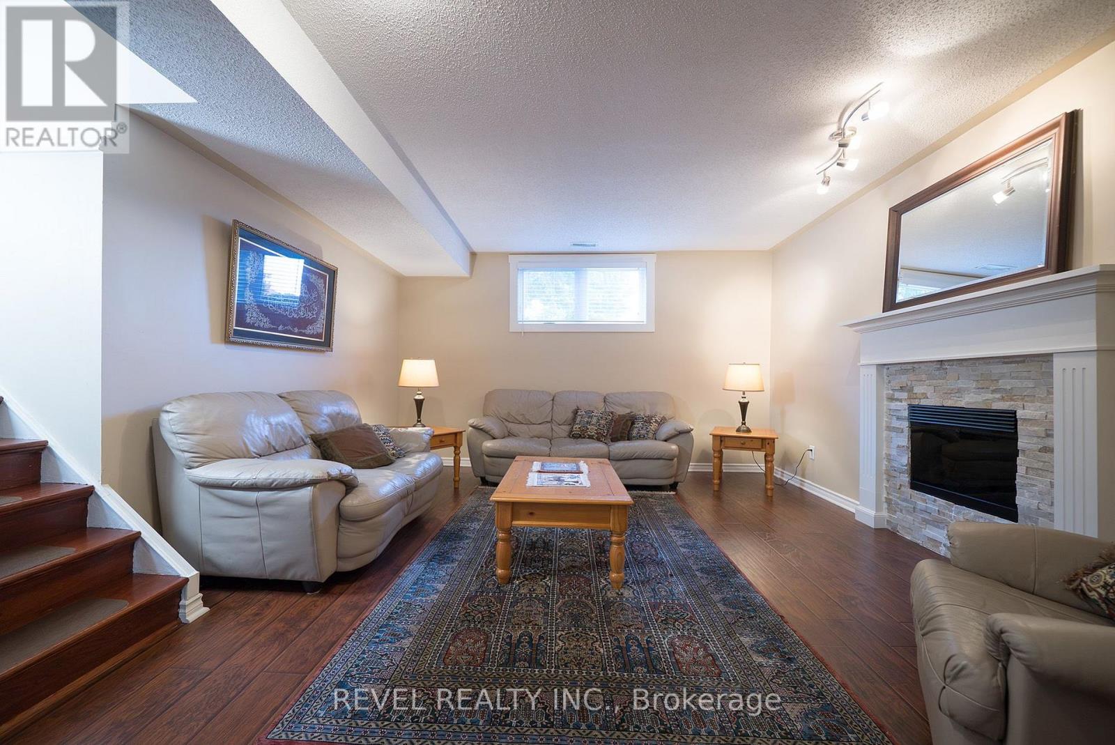 15 Fox Run, Brantford, Ontario  N3R 7P9 - Photo 23 - X13796980