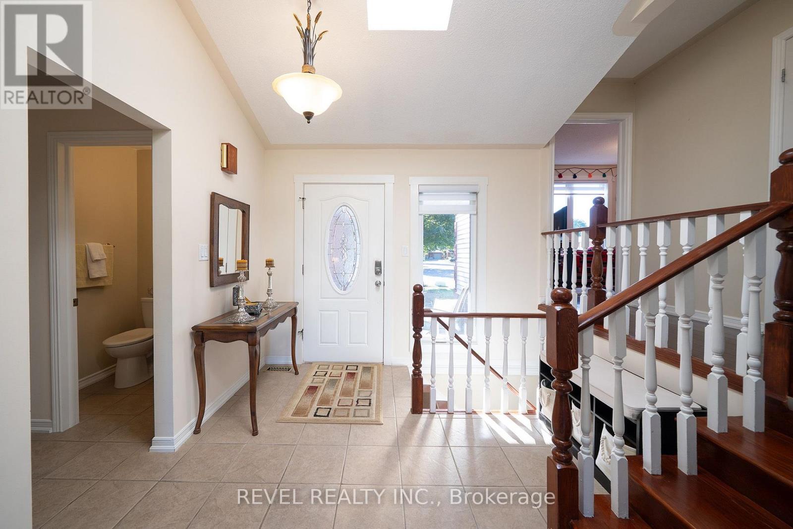 15 Fox Run, Brantford, Ontario  N3R 7P9 - Photo 5 - X13796980